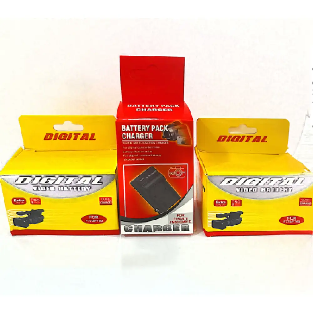 Battery-770-pack-with-charger پک دوعددی باتری (نور) همراه شارژر Battery 770 pack with charger - تصویر 1