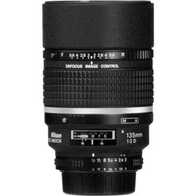 لنز نیکون Nikon AF DC-NIKKOR 135mm f/2D Lens